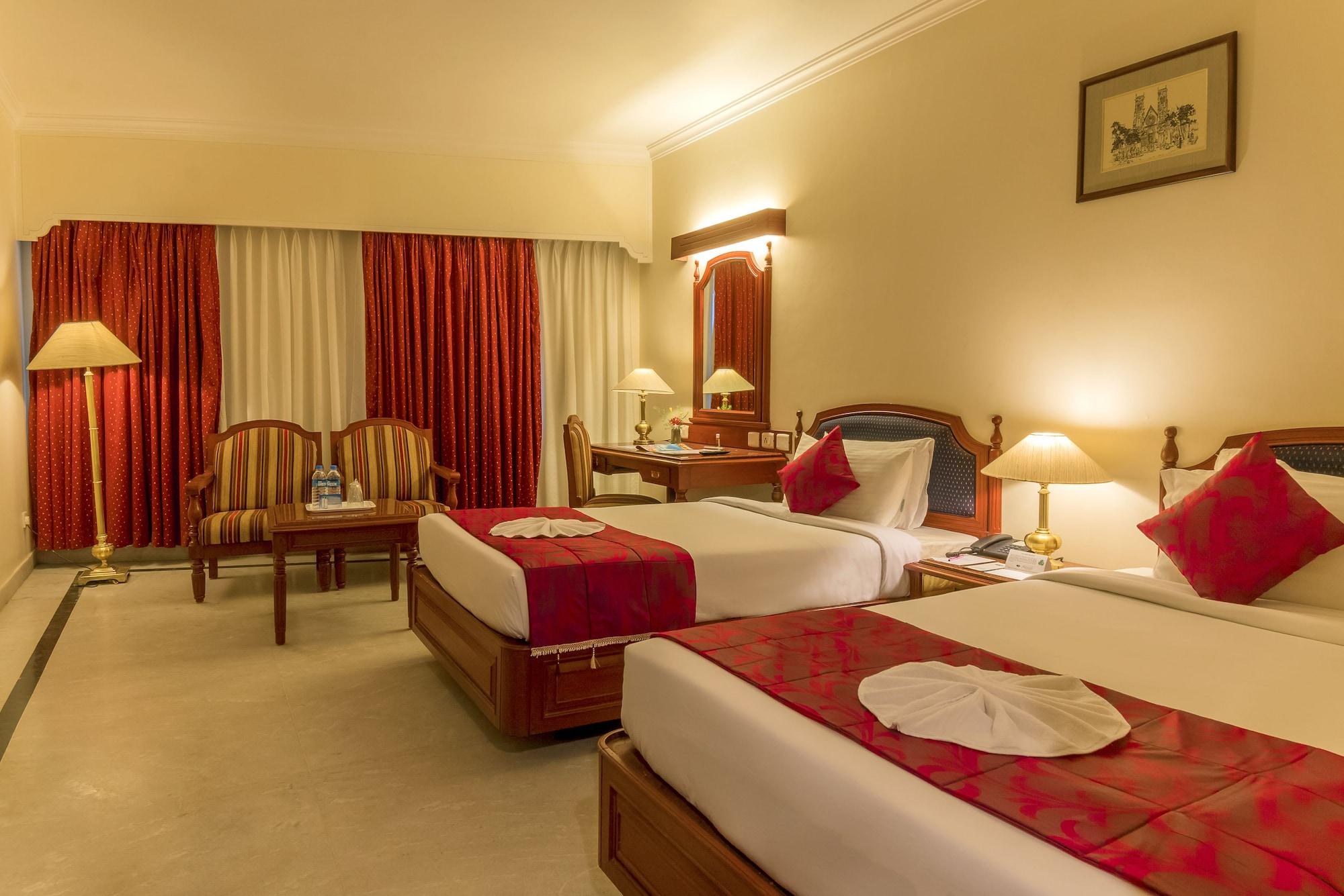 Hotel Annamalai International Puducherry Buitenkant foto